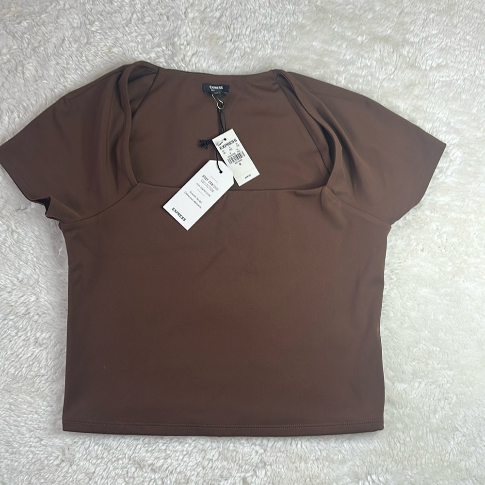 Express crop top